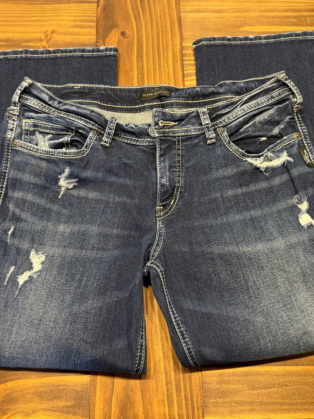 Silver Jeans Dark Blue Suki Capri Cropped Jeans - Size 32